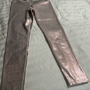 Carbon38 high waisted Takara high shine legging in size small